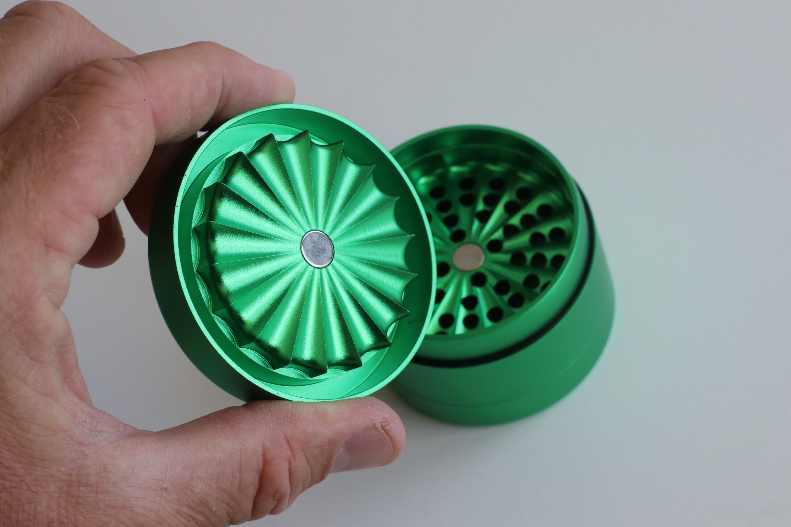 60mm PRO 420 Apollo Grinder-State of the Art Herb Crusher-Green