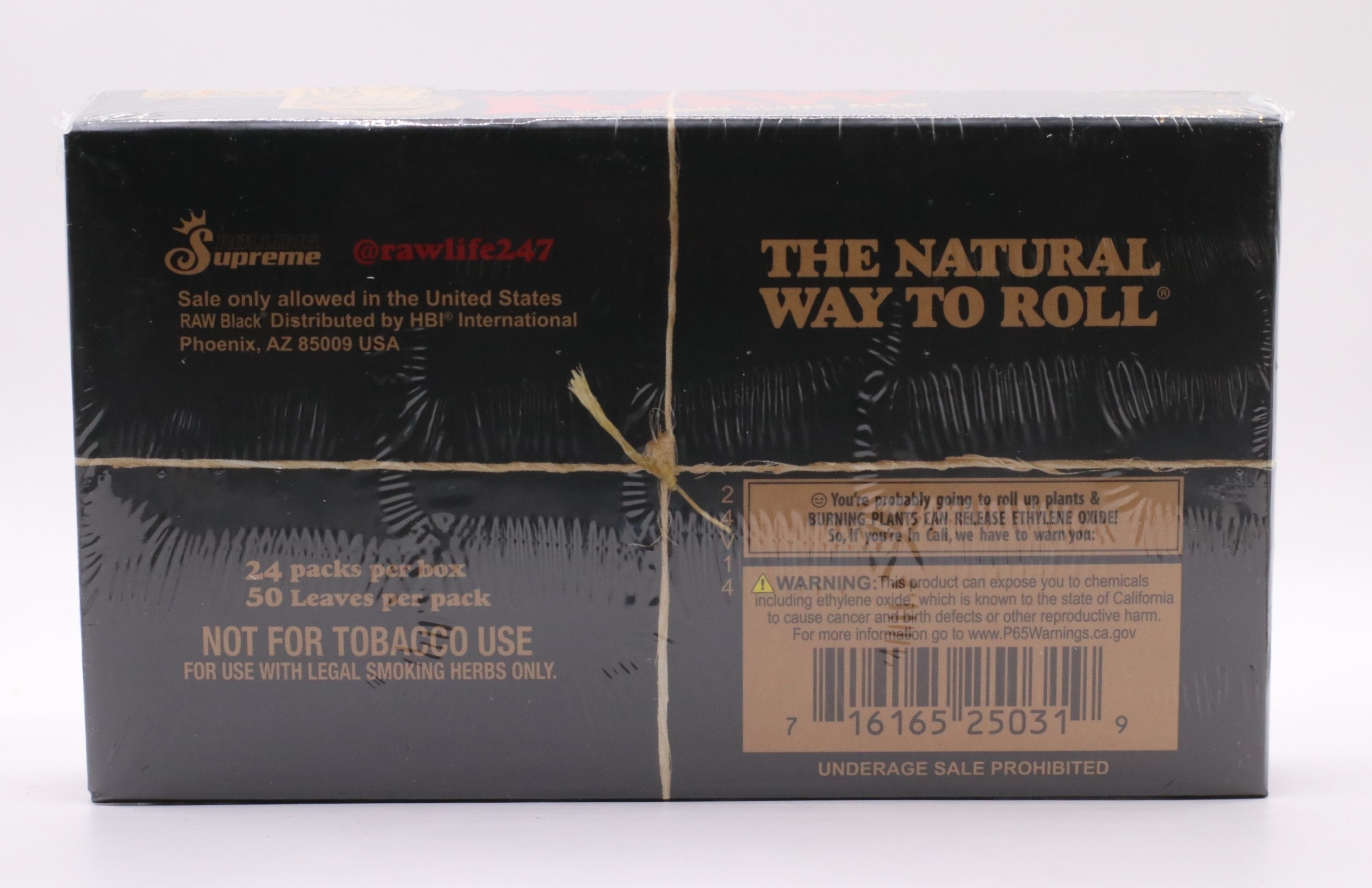 RAW Classic Rolling Papers-Black-1 1/4 50 Leaf Pack