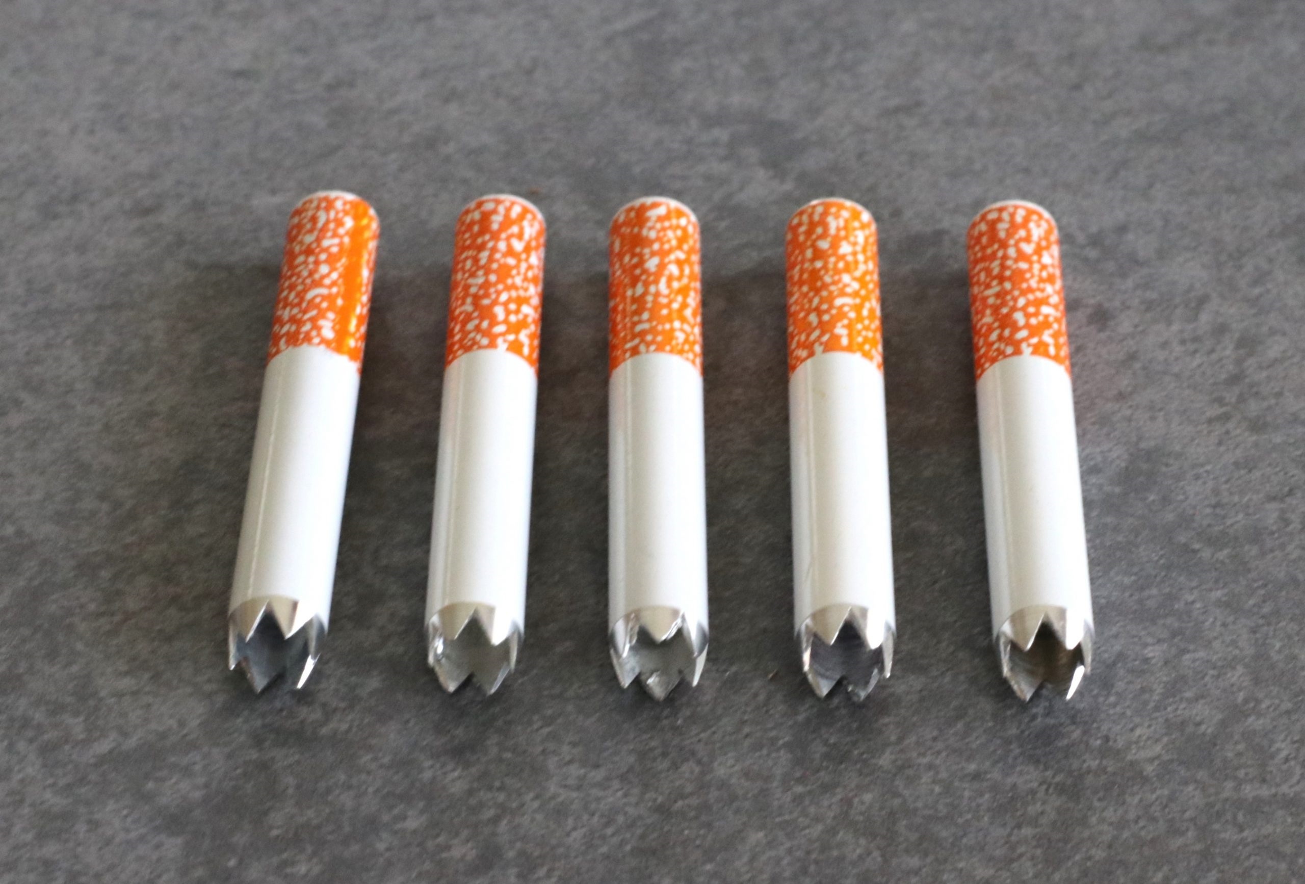 2" & 3" Grinder Tip One Hitter Pipes - Lots of 5/10/20 pcs