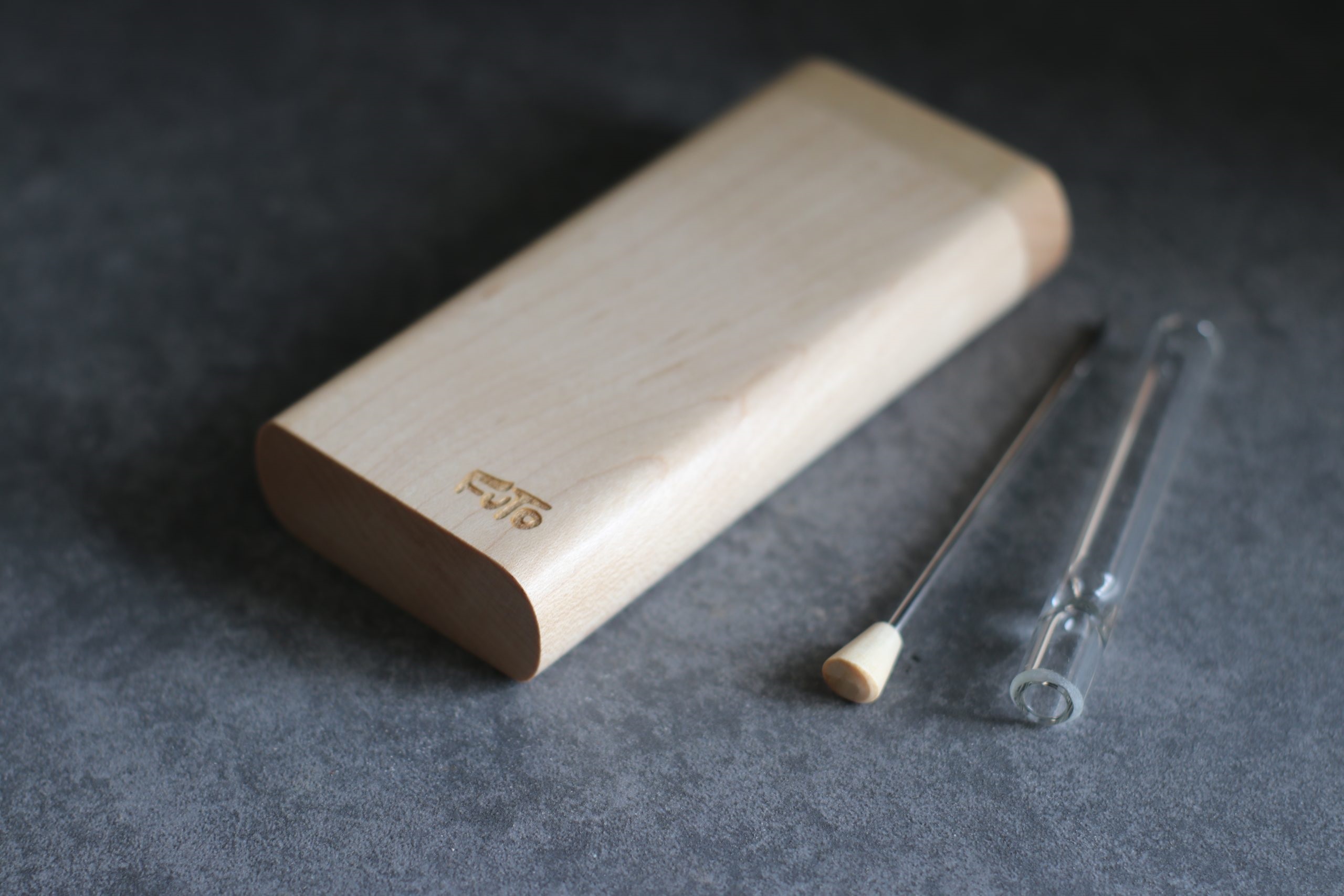 4" Maple Wood Dugout- by Futo- Premier Stash Box with One Hitter & Stash Cleaner