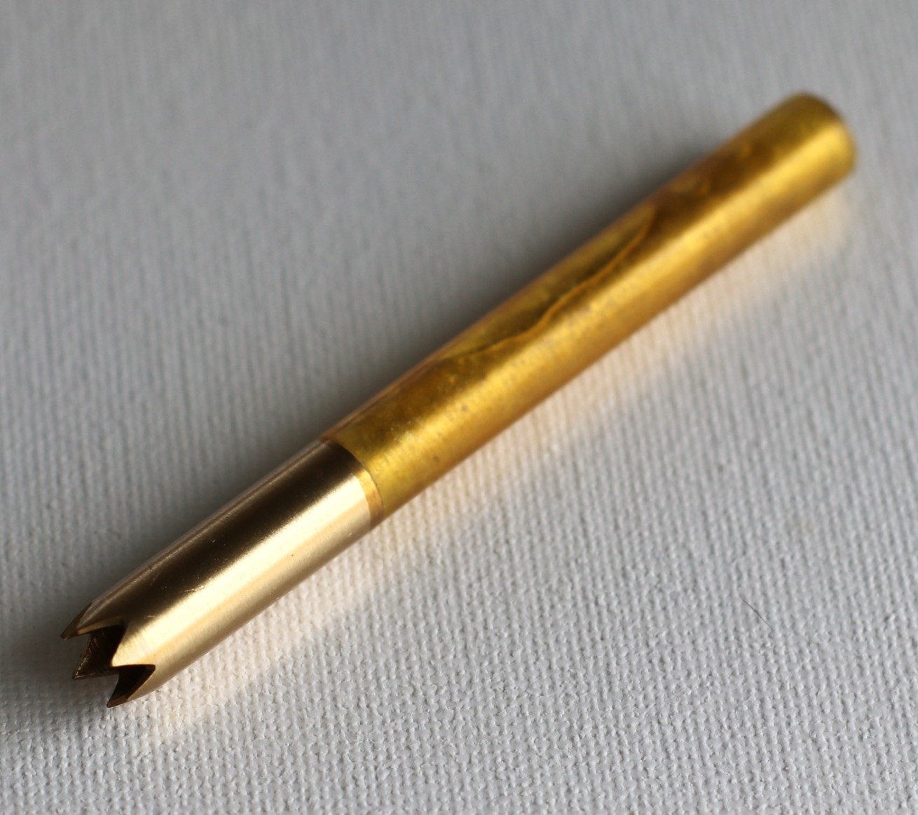 3"Brass Grinder Tip Pipe-Designed for 4" Dugouts-Yellow Resin Heat Cover - Brass Grinder Tip Pipe