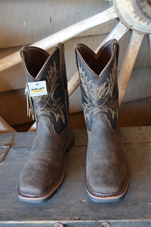 Ariat